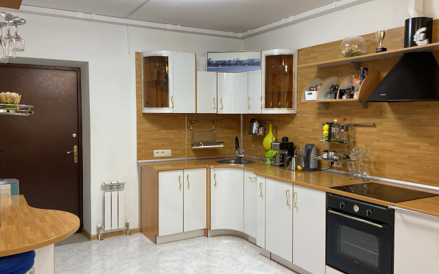 Частный дом в центре у метро