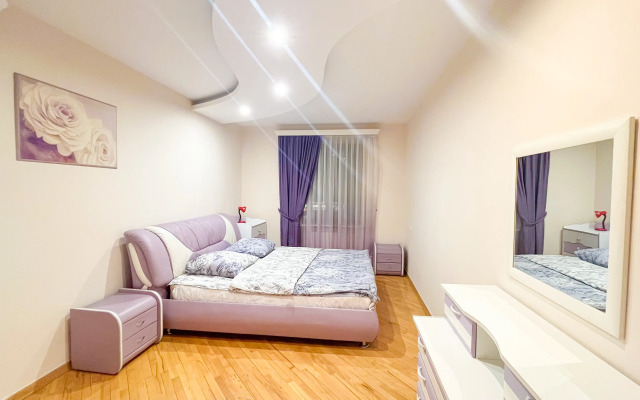 Na Vtorom Etazhe Apartments