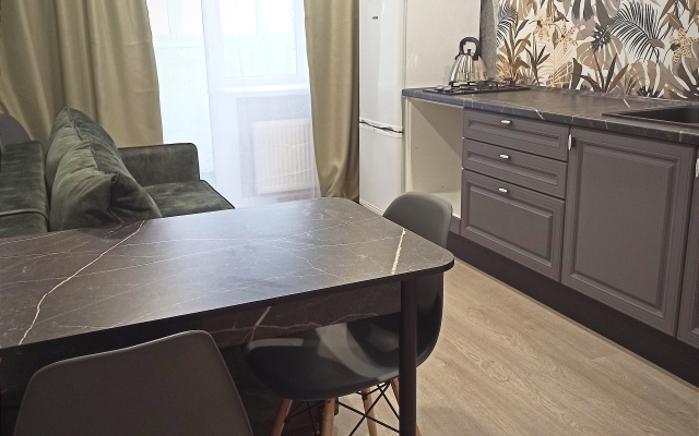 Квартира Просторная Евродвухкомнатная квартира на Закирова