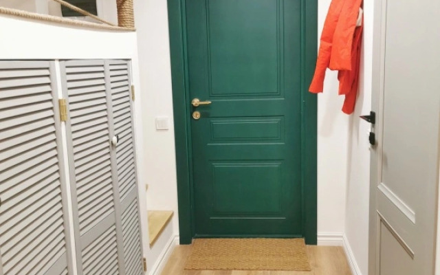 Апартаменты 6 на Васильевском острове (8ВО6)