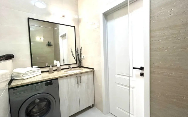 Vdokhnovlyayuschaya Studiya Blyuz Ryadom S Arbatom Apartments
