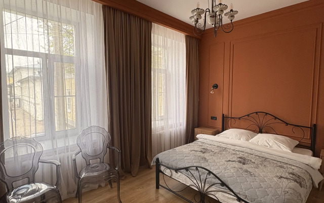 V Tsentre Goroda Flat