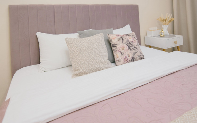 Апартаменты Большая двухкомнатная квартира напротив ДВГУПС