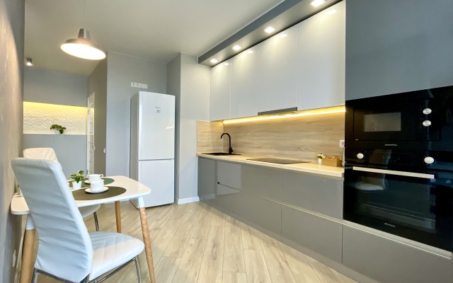 Dizaynerskaya Studiya V Zhk Albatros Apartments