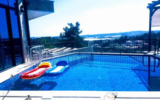 VILLA15