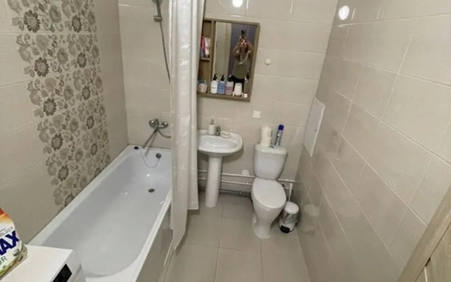 Studiya komfort klassa v Kalininskom rayone Flat