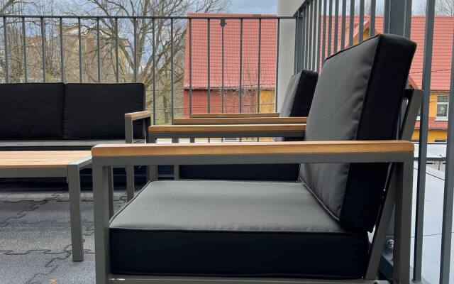 Апартаменты 1-к. квартира 42 м² 2/10 эт.