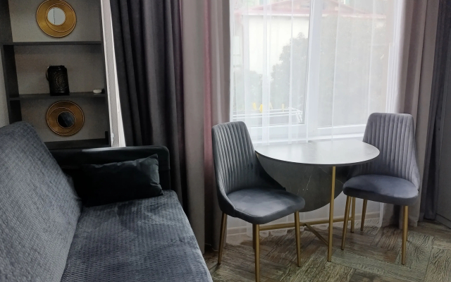 Квартира возле ЖД с дизайнерским ремонтом