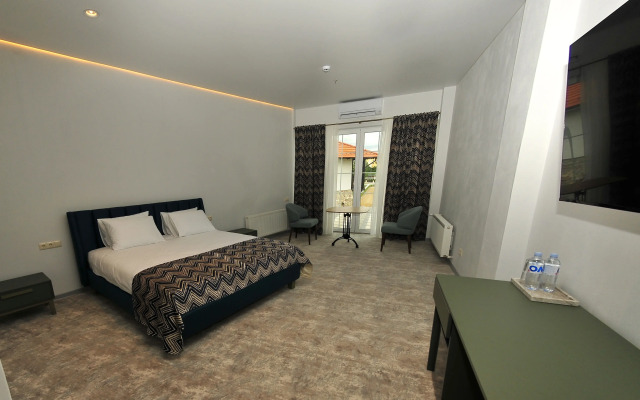 Kazak Club Hotel