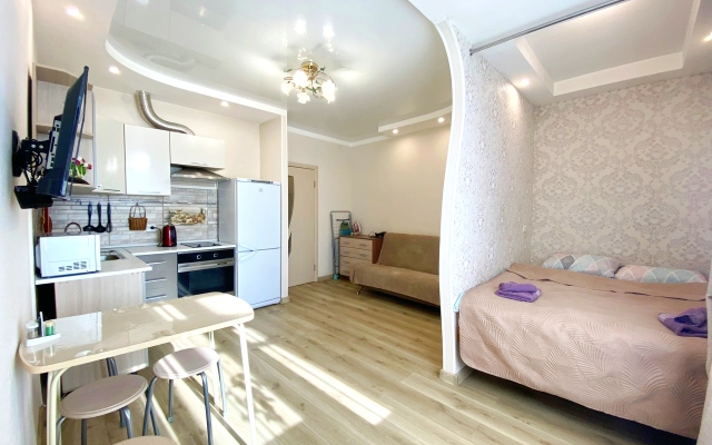 V Tsentre Goroda FULL HOUSE Apartments