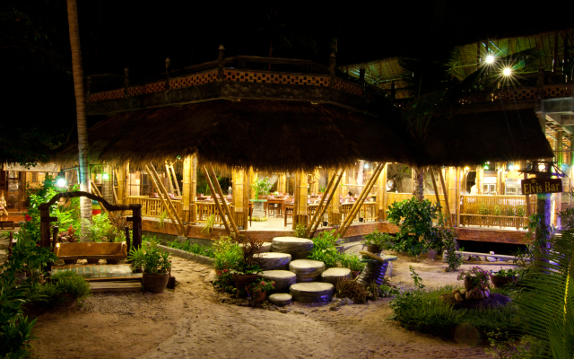 Charm Churee Villa Hotel & Resort