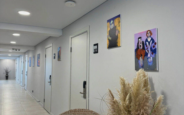 Artmoreotel Boutique Hotel