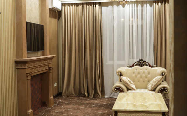 Меблированные комнаты Автор Ростов