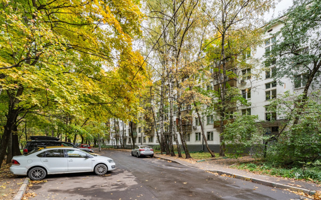 Апартаменты Студия с Новым Ремонтом у Метро Зюзино