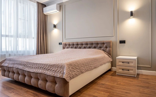 Квартира на Апанасенковской Улице 12/1к1