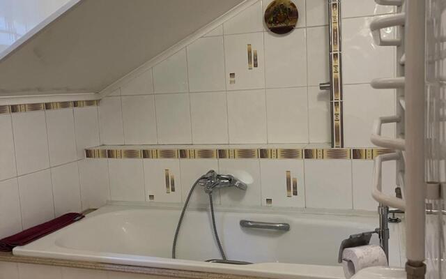 Вилла на берегу Тихого озера