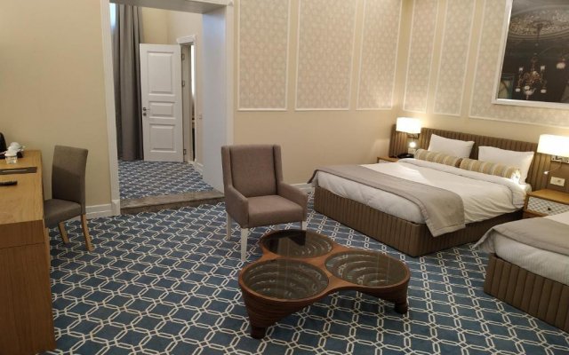 Отель Promenade Hotel Baku
