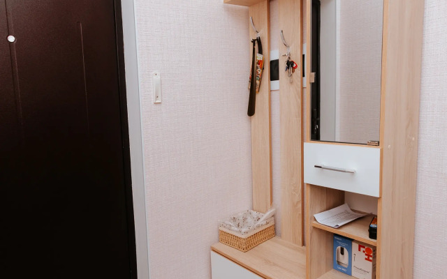 Na B-Re Guseva, 57 Flat