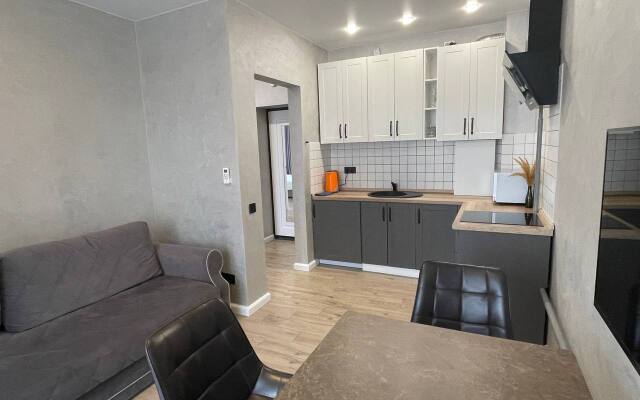 Novaya Yevrodvushka S Konditsionerom Flat