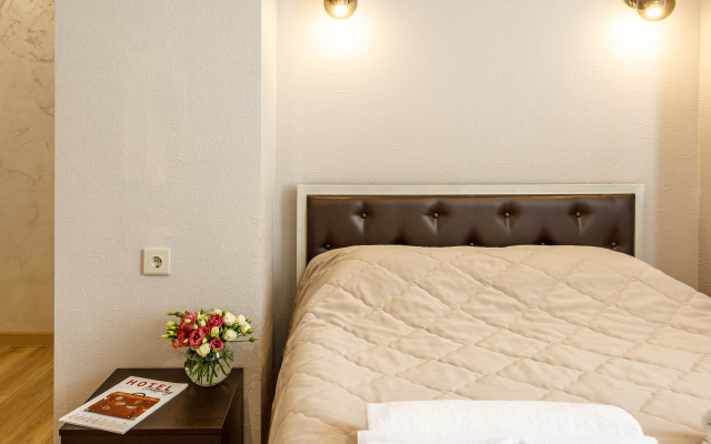 Zarechie Hotel