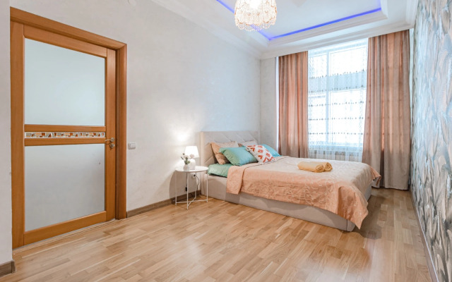 V Zolotom Kvadrate Apartments