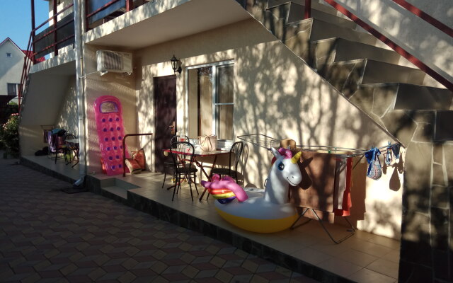 Morskaya 51 Guest House
