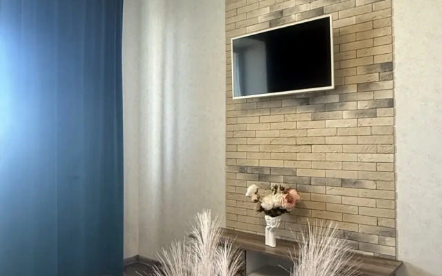 S dvumya spalnyami i udobnoy parkovkoy Flat