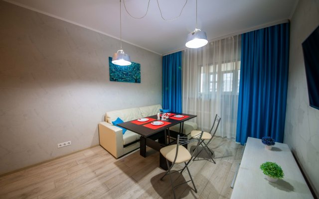 Piat Zvezd Bezuprechniy Servis Apartments