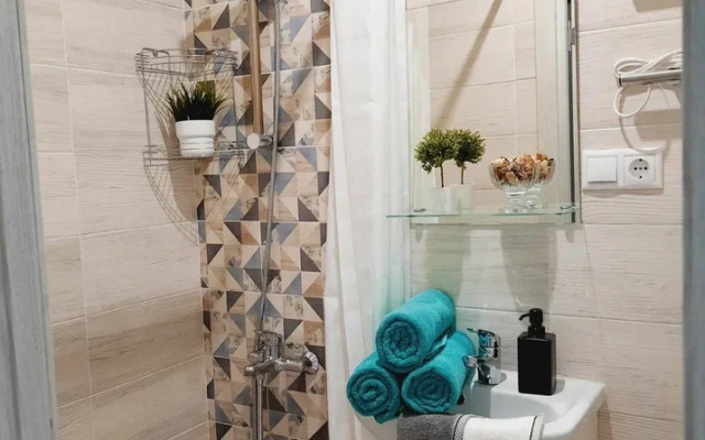 Studiya u Metro Filatov Lug FL3 Apartments