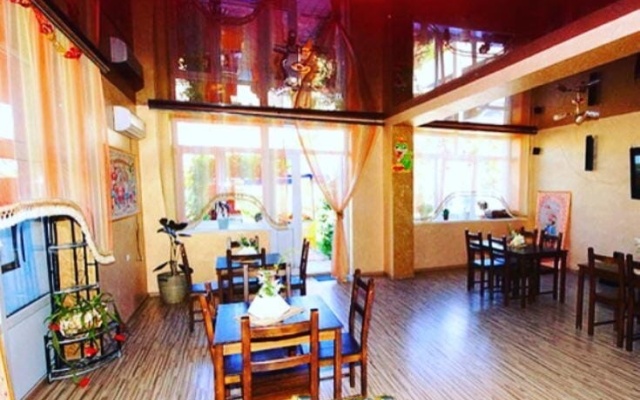 Alina Guest House
