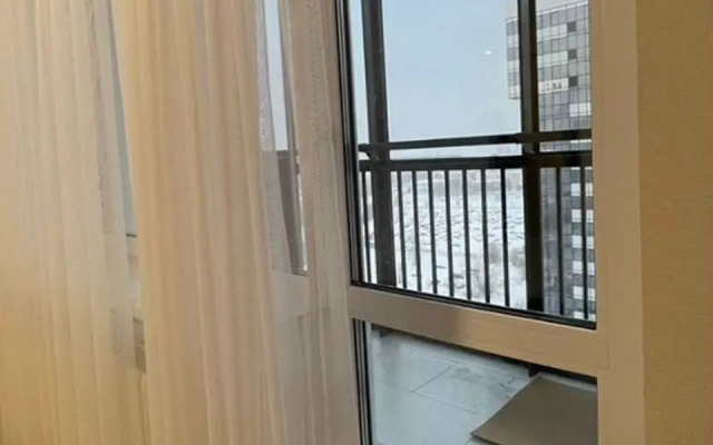 Studiya S Novoj Mebelyyu Flat