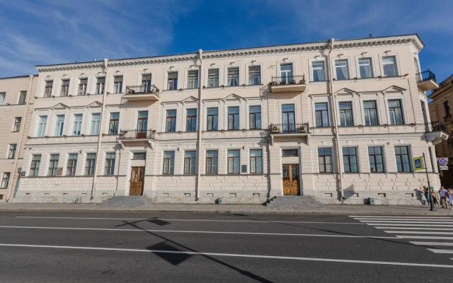 Апартаменты a.m. Rooms Neva Balcony (Angliyskaya Naberezhnaya)