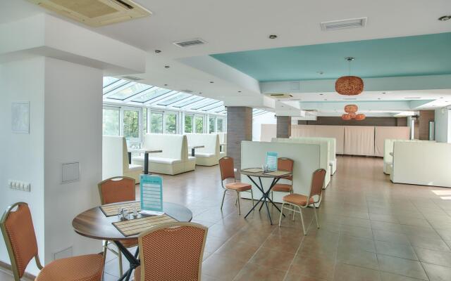 Graal Akhtsu Hotel