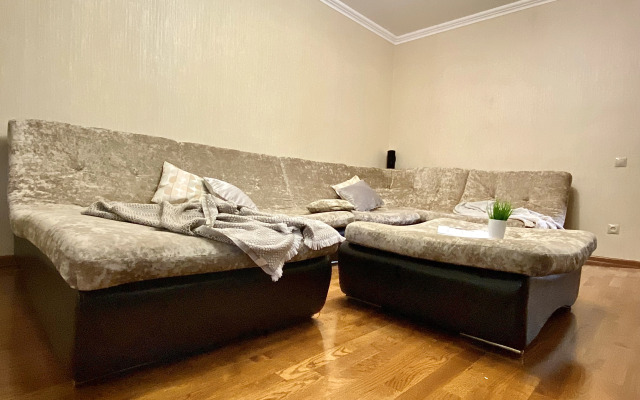 Квартира Трехкомнатная рядом с рынком