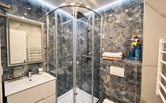 Апартаменты на улице имени Космонавта Поповича 25