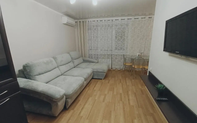 Na Ul Sportivnoy Apartments