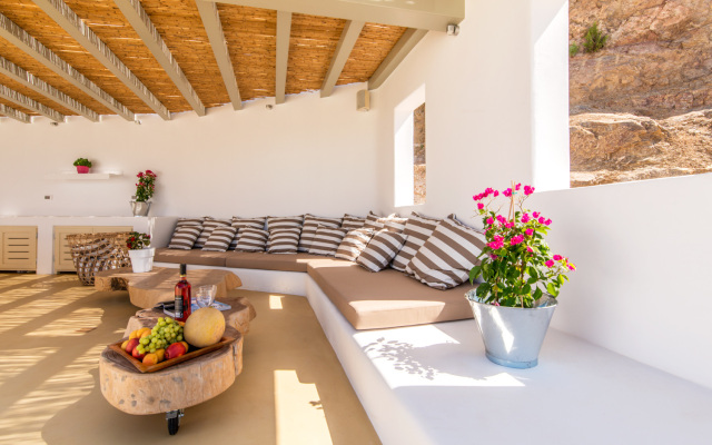 Le GrandMykonos Villa