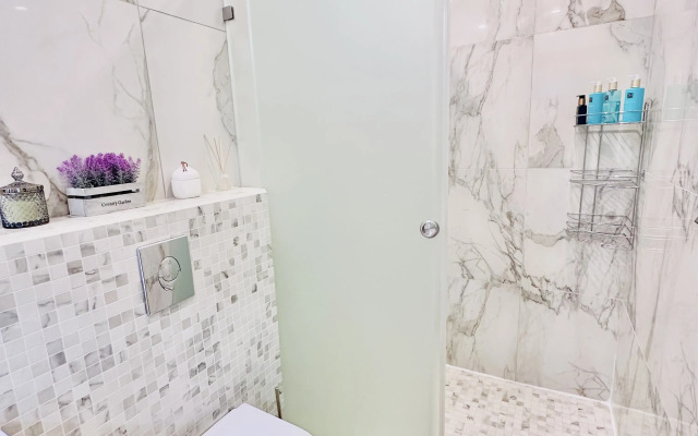 Apart-Onego na Naberezhnoy Onezhskogo Ozera Flat