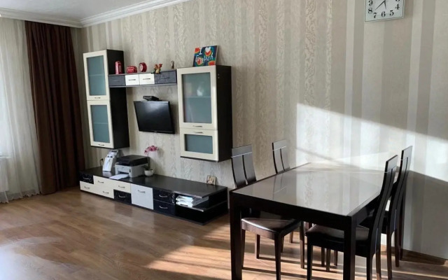 3-X Komnatnaya V Samom Tsentre Adlera Flat