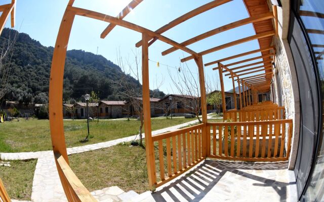 Begonvillage Tatil Evleri Boutique Hotel
