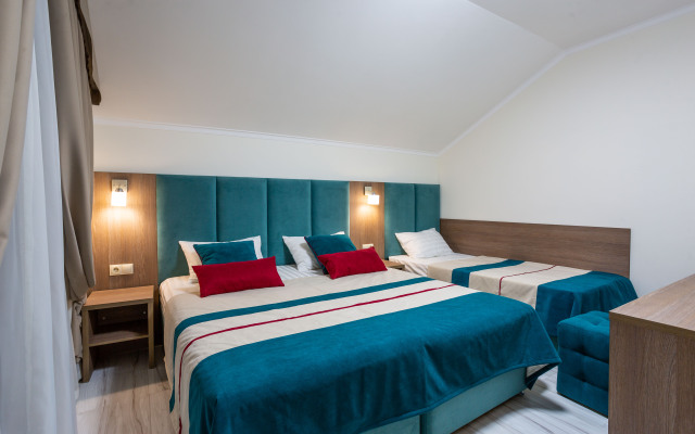 Amra Hotel