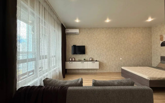 Novaya Studiya Ryadom S Akvaparkom Flat