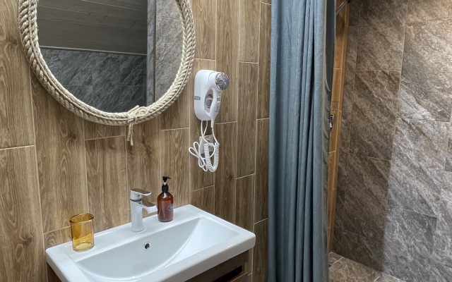 Shishka Guest House