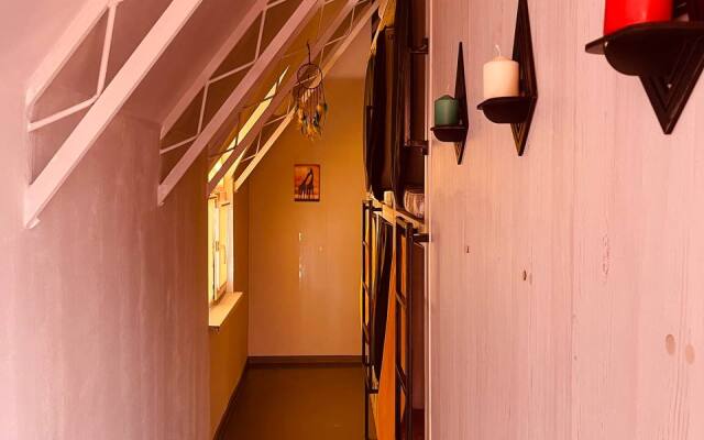ZyobraHouse Hostel