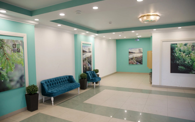 V Tsentre Petrozavodska U Naberezhnoy Flat