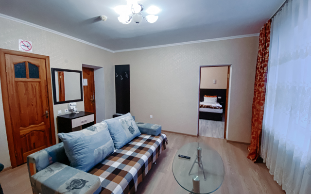 Karavella Hotel