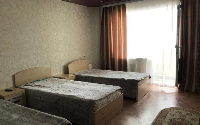 Chkalova 44 Apartments