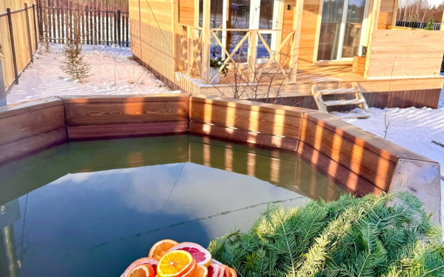 Частный дом с чаном и баней