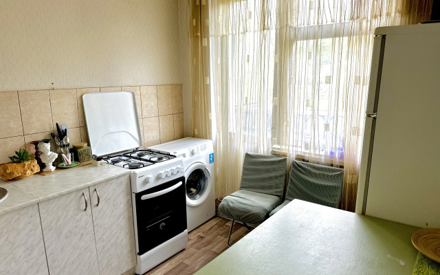 Uyutnaya V Tsentre Kurortnogo Kislovodska Flat