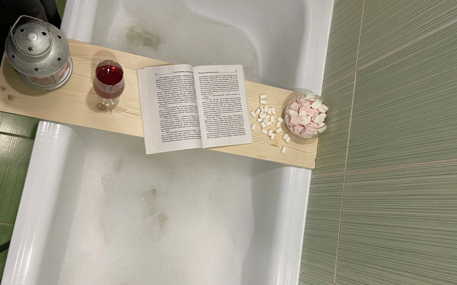 Квартира Вместительная у парка Галицкого от Комфорт и Точка